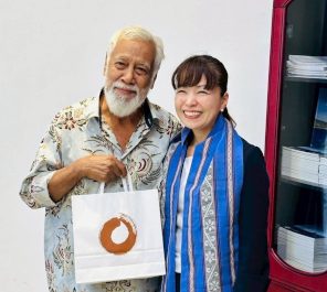 法学部・清水准教授が東ティモール首相と懇談しました。